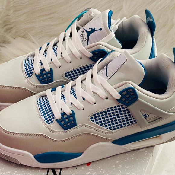 Nike Air Jordan 4 Retro “Military Blue” White/Blue Men’s Size 9.5 (EU 43) - Picture 3 of 6